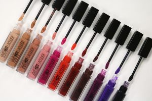 GEMEY MAYBELLINE New York Vivid Hot Lacquer Rouge à lèvres
