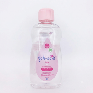Johnson’s Baby Oil 300ml